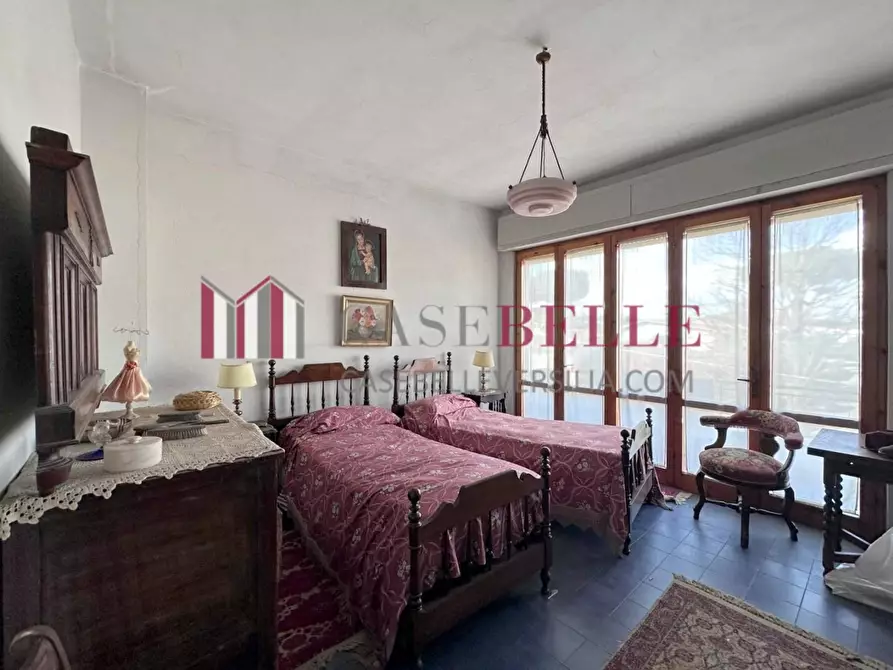 Immagine 8 di Appartamento in vendita  a Camaiore