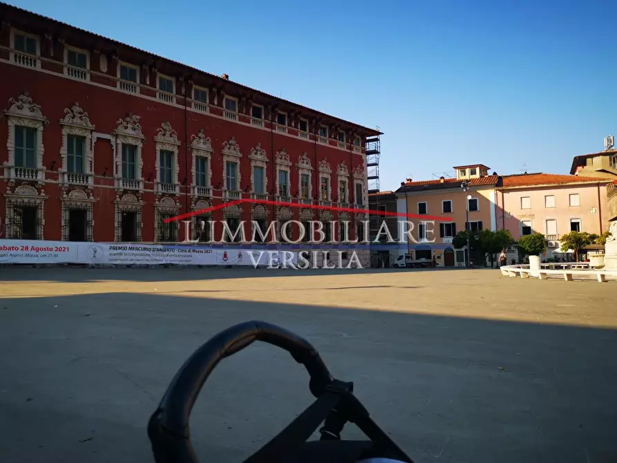 Immagine 18 di Capannone industriale in vendita  a Castelnuovo Magra