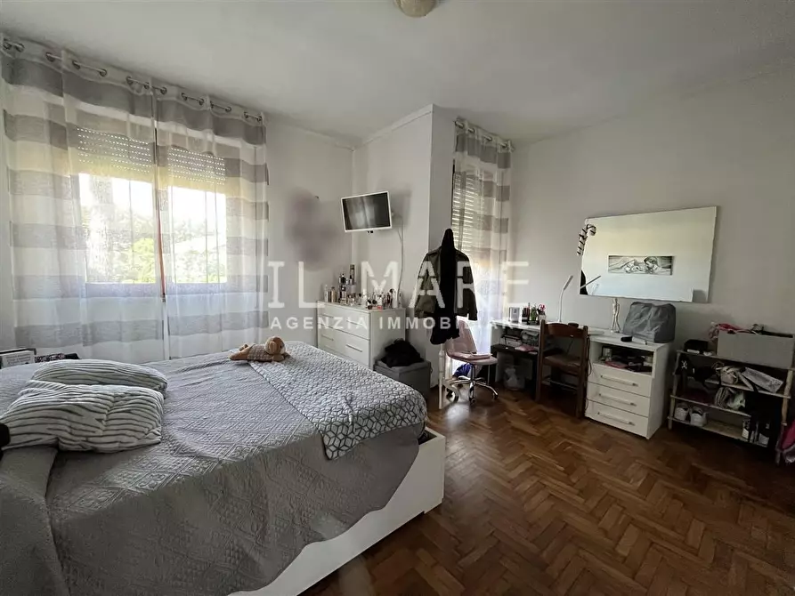 Immagine 7 di Appartamento in vendita  a Massa