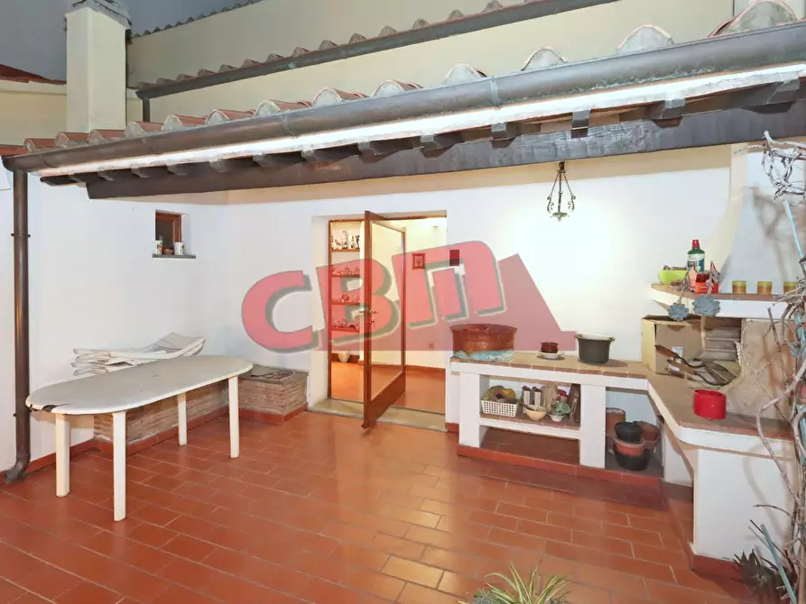 Immagine 3 di Appartamento in vendita  a Livorno