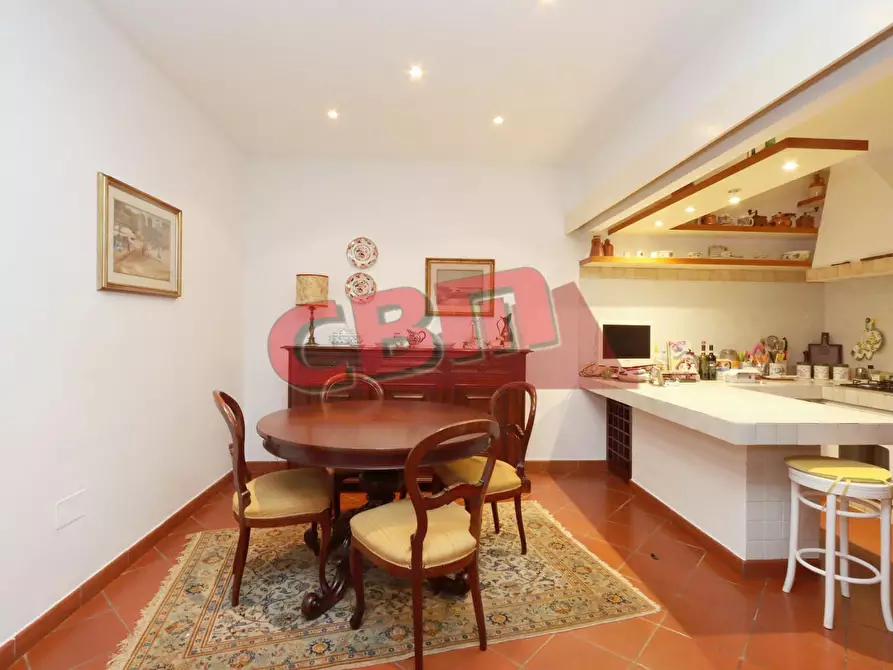 Immagine 10 di Appartamento in vendita  a Livorno