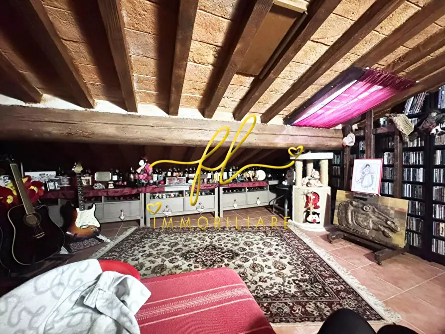 Immagine 13 di Appartamento in vendita  a Collesalvetti