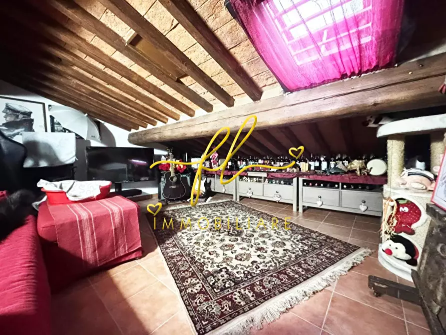 Immagine 12 di Appartamento in vendita  a Collesalvetti