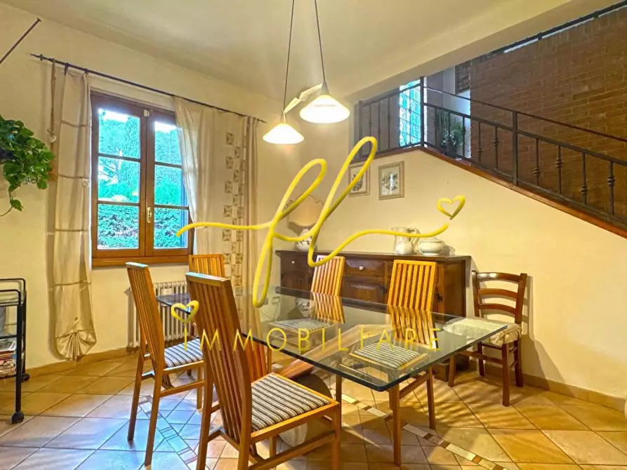 Immagine 11 di Villa in vendita  a Rosignano Marittimo