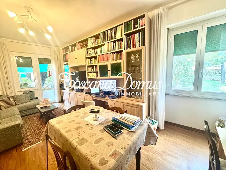 Immagine 8 di Appartamento in vendita  a Siena