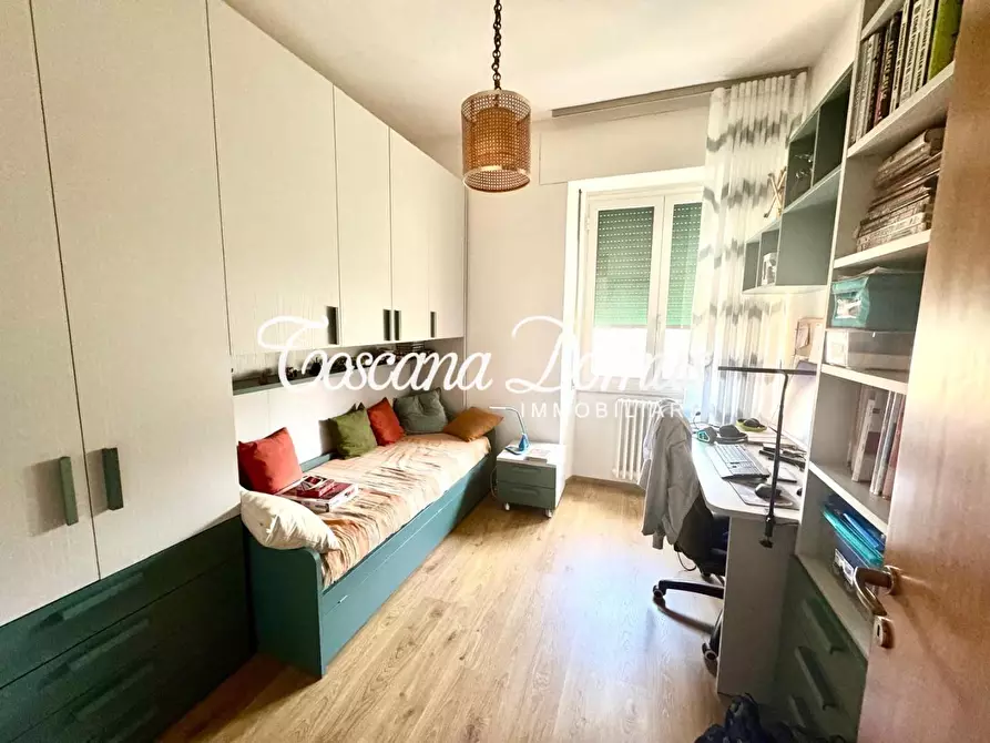 Immagine 20 di Appartamento in vendita  a Siena