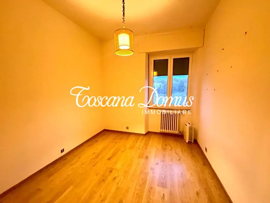 Immagine 9 di Appartamento in vendita  a Siena