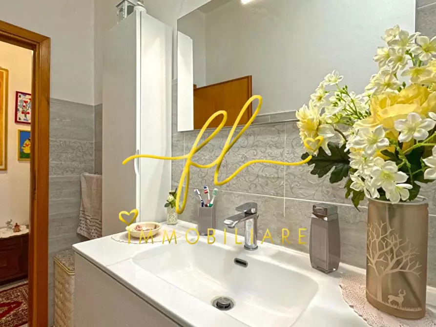 Immagine 22 di Terratetto in vendita  a Cecina