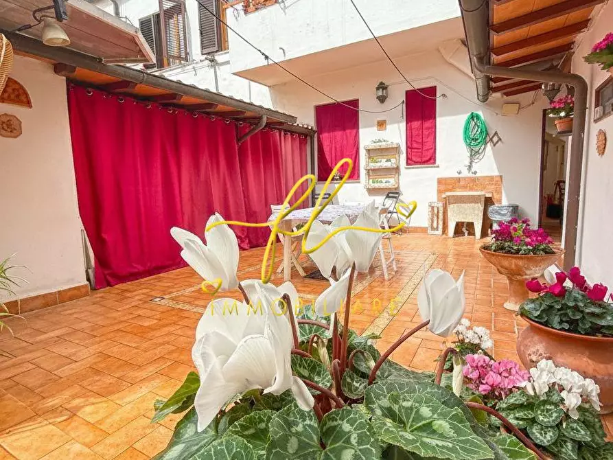 Immagine 32 di Terratetto in vendita  a Cecina