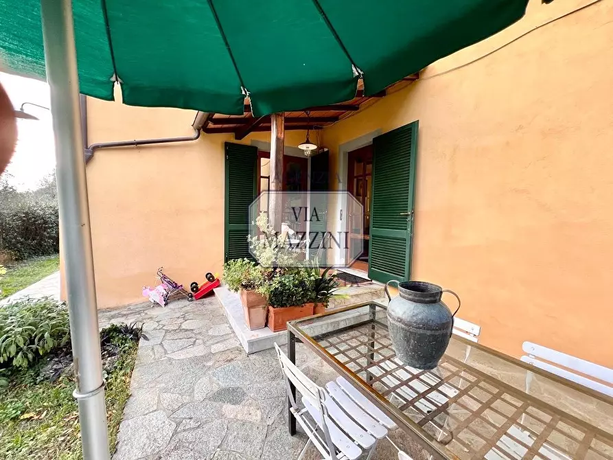 Immagine 3 di Rustico / casale in vendita  a Pietrasanta