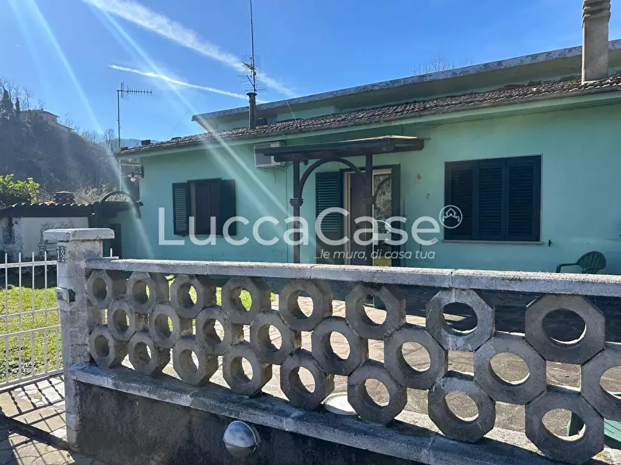 Immagine 29 di Villetta a schiera in vendita  a Barga