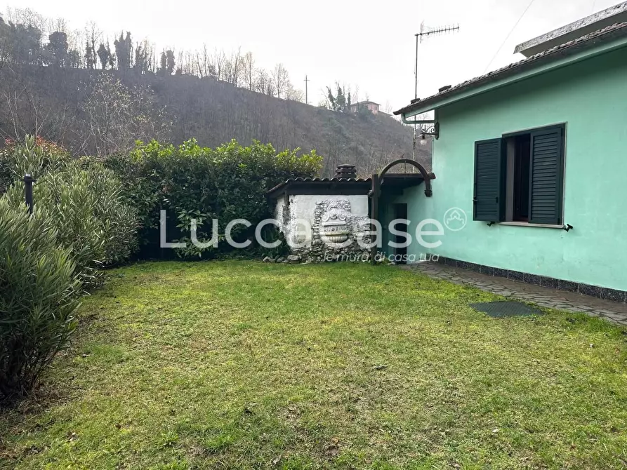 Immagine 14 di Villetta a schiera in vendita  a Barga