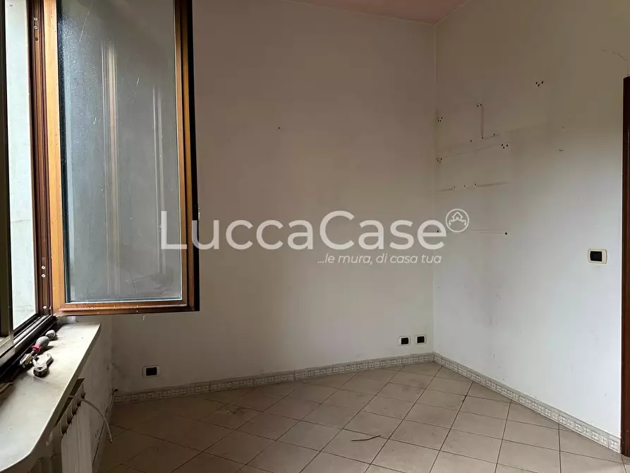 Immagine 10 di Villetta a schiera in vendita  a Barga