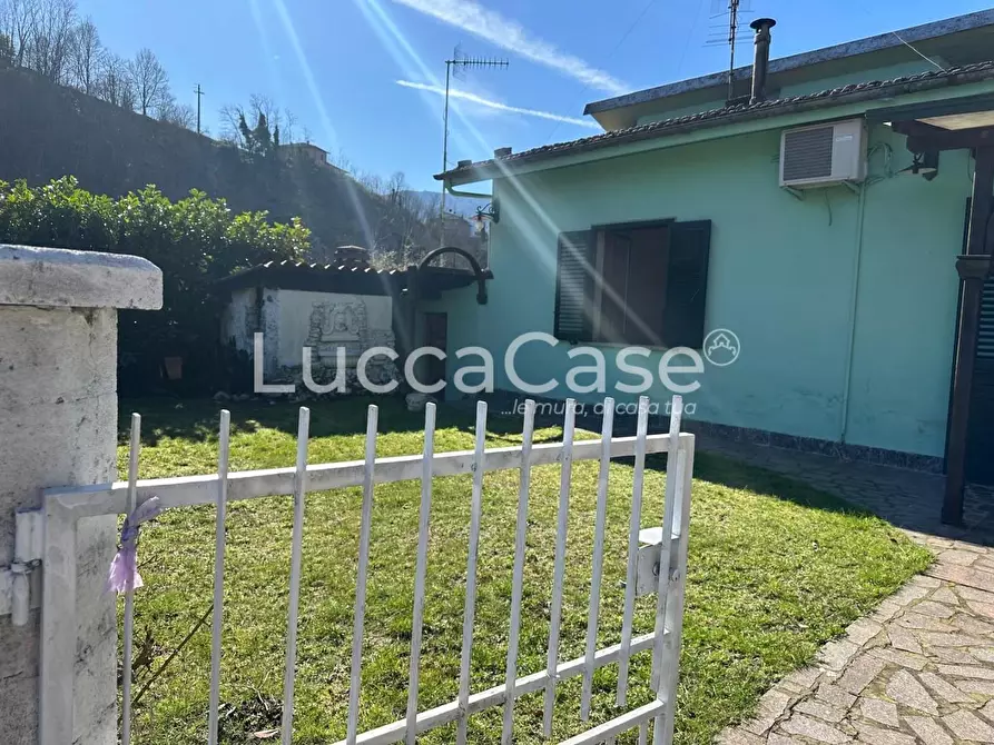 Immagine 28 di Villetta a schiera in vendita  a Barga