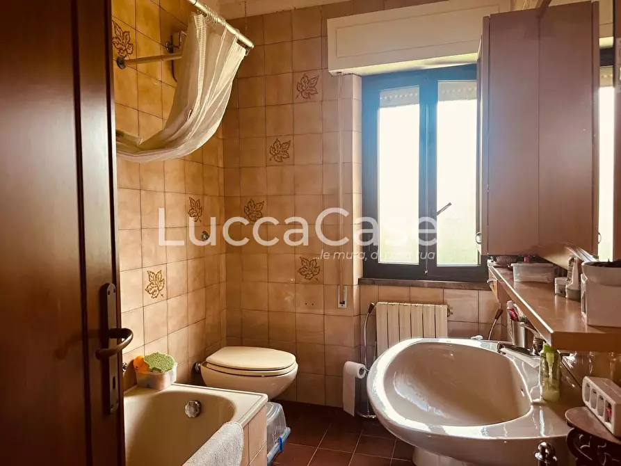 Immagine 11 di Villetta a schiera in vendita  a Barga