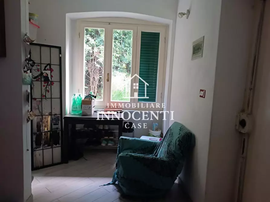 Immagine 5 di Appartamento in vendita  a Montignoso