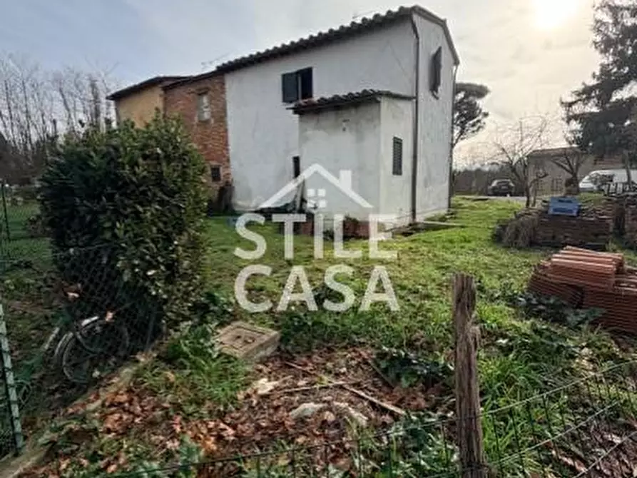 Immagine 21 di Porzione di casa in vendita  a Fucecchio