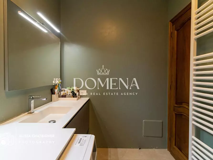 Immagine 21 di Appartamento in vendita  a Siena