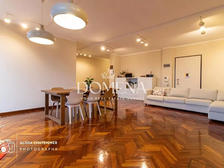 Immagine 5 di Appartamento in vendita  a Siena