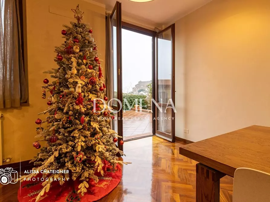 Immagine 8 di Appartamento in vendita  a Siena