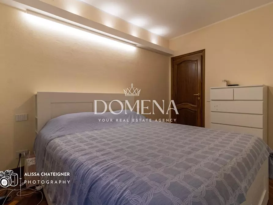 Immagine 17 di Appartamento in vendita  a Siena