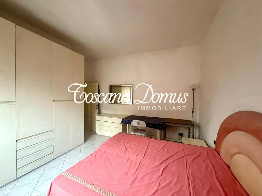 Immagine 10 di Appartamento in vendita  a Siena