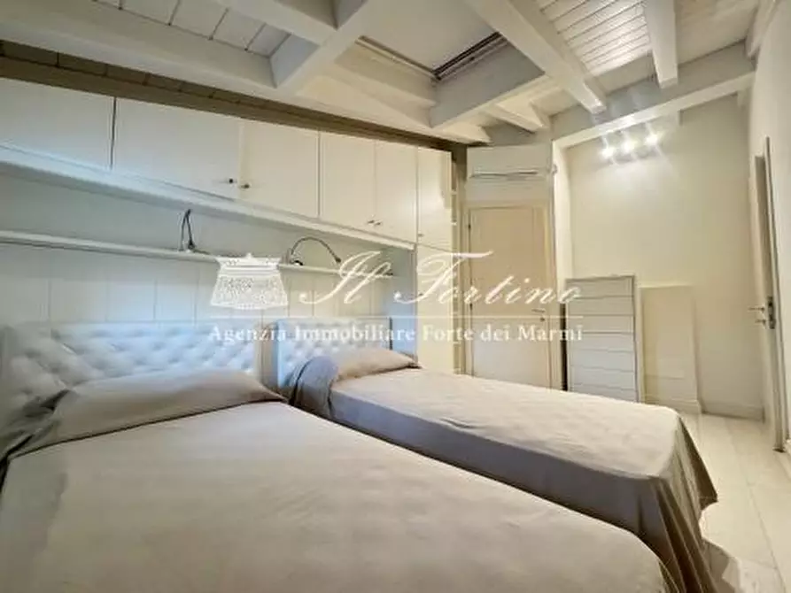Immagine 13 di Casa bifamiliare in affitto  a Forte Dei Marmi