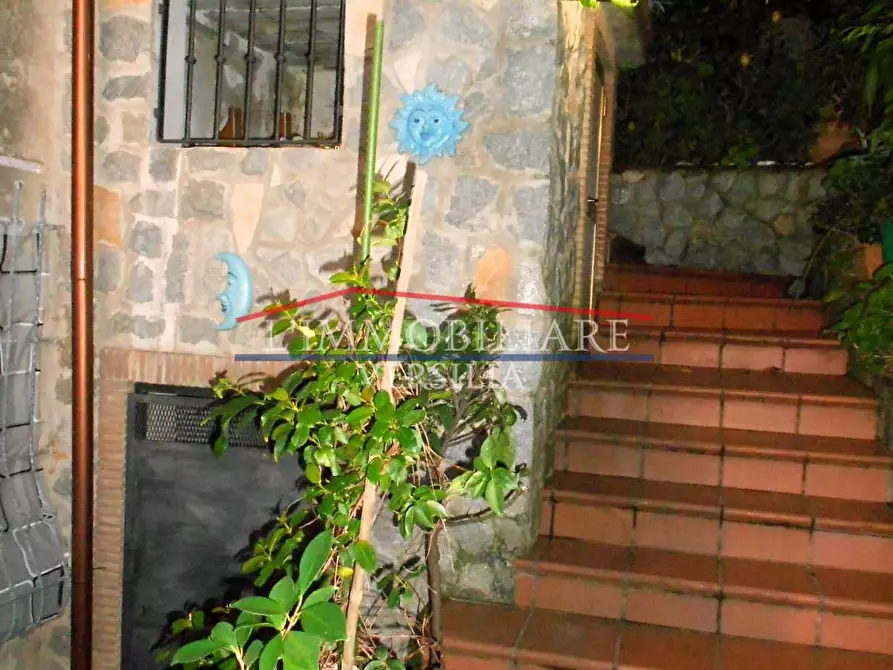 Immagine 4 di Casa bifamiliare in vendita  a Massa