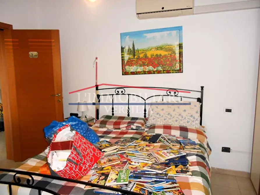 Immagine 24 di Casa bifamiliare in vendita  a Massa