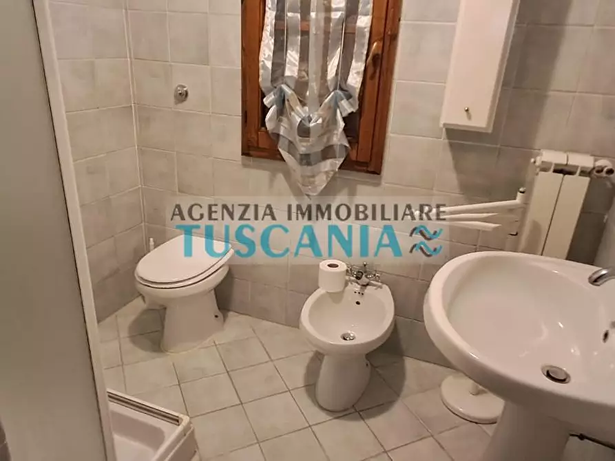 Immagine 23 di Casa colonica in vendita  a Volterra