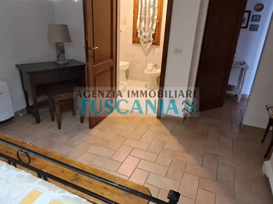 Immagine 16 di Casa colonica in vendita  a Volterra