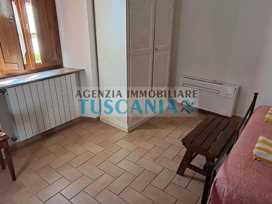 Immagine 39 di Casa colonica in vendita  a Volterra
