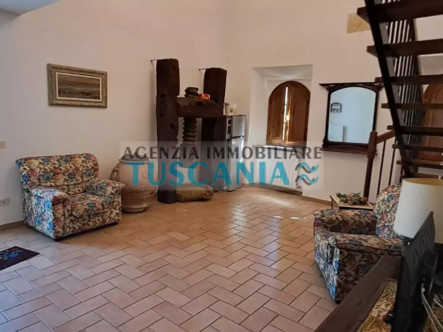 Immagine 7 di Casa colonica in vendita  a Volterra