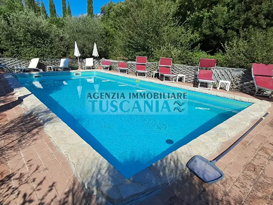 Immagine 31 di Casa colonica in vendita  a Volterra