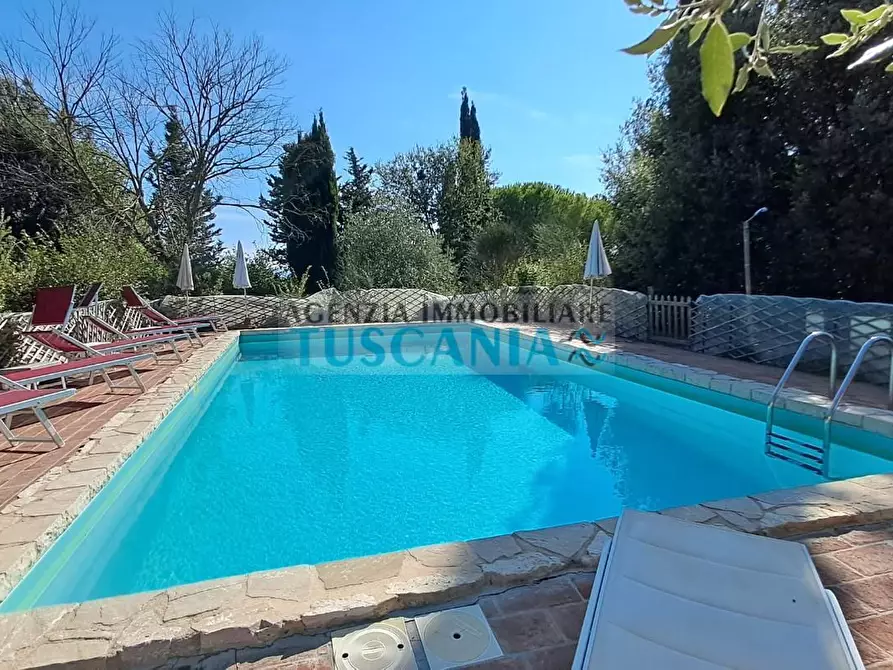 Immagine 33 di Casa colonica in vendita  a Volterra