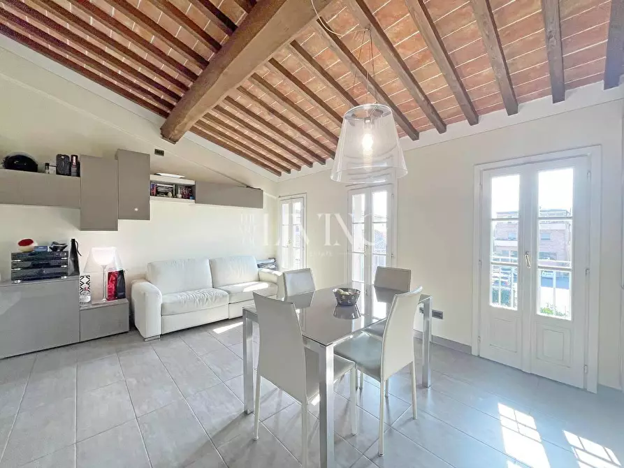 Immagine 2 di Appartamento in vendita  a Capannori