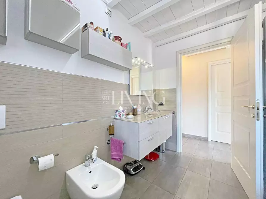 Immagine 9 di Appartamento in vendita  a Capannori