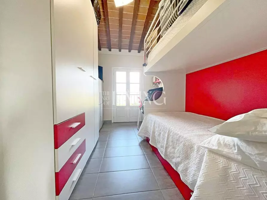 Immagine 15 di Appartamento in vendita  a Capannori