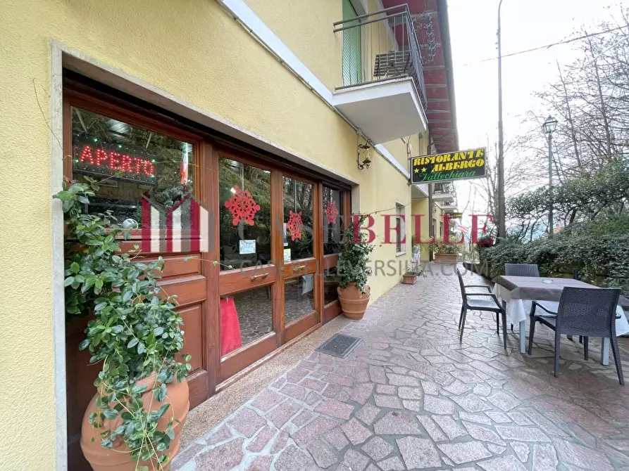 Immagine 7 di Albergo/B&B/Residence in vendita  a Stazzema