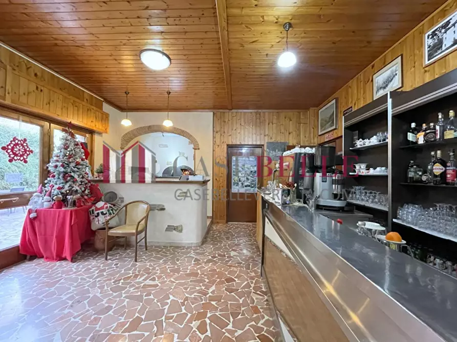Immagine 11 di Albergo/B&B/Residence in vendita  a Stazzema