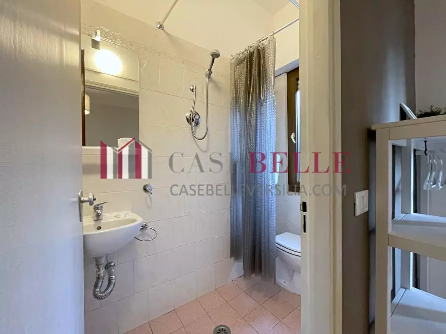 Immagine 46 di Albergo/B&B/Residence in vendita  a Stazzema