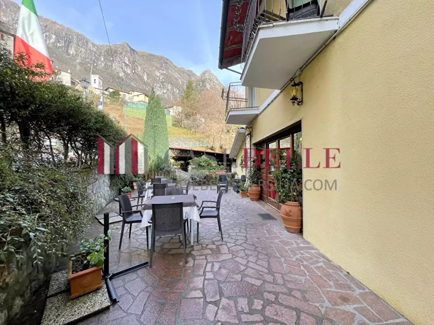 Immagine 3 di Albergo/B&B/Residence in vendita  a Stazzema