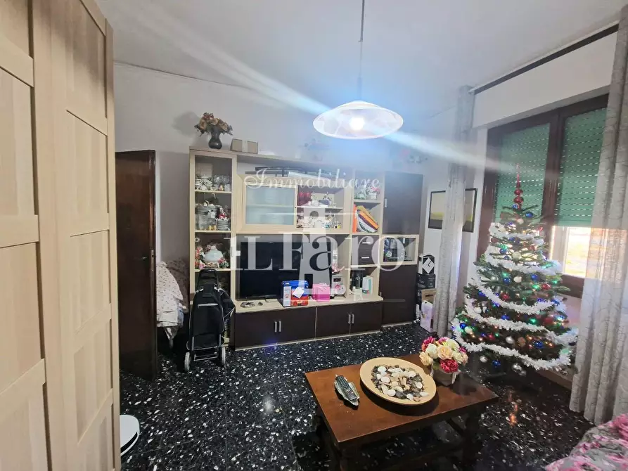 Immagine 7 di Appartamento in vendita  a Campi Bisenzio