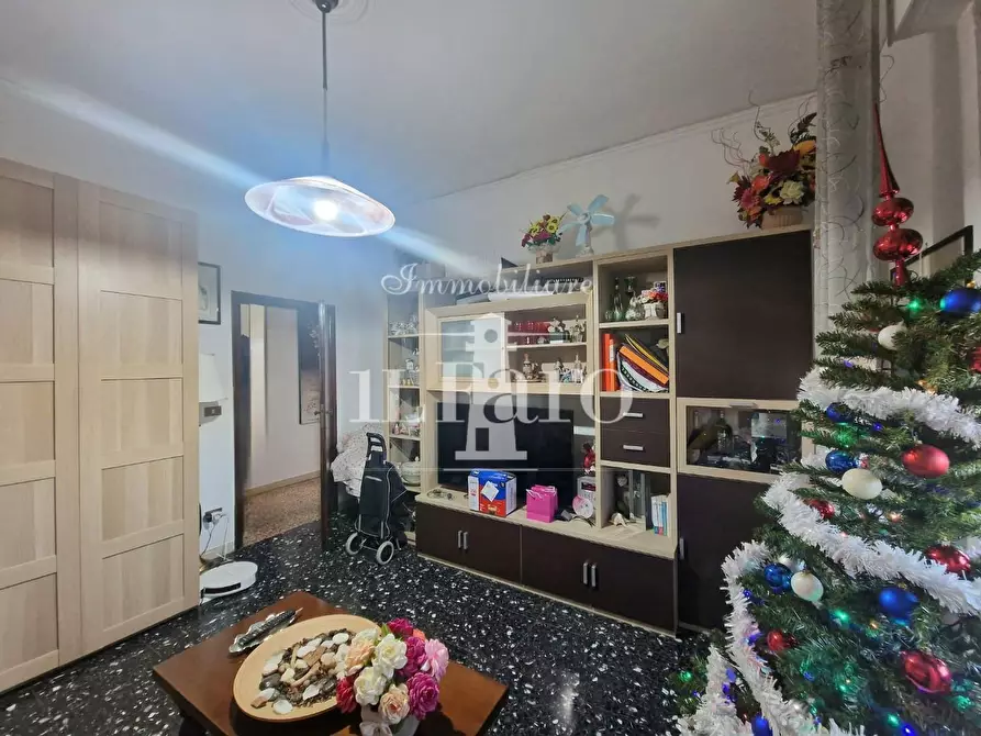 Immagine 9 di Appartamento in vendita  a Campi Bisenzio