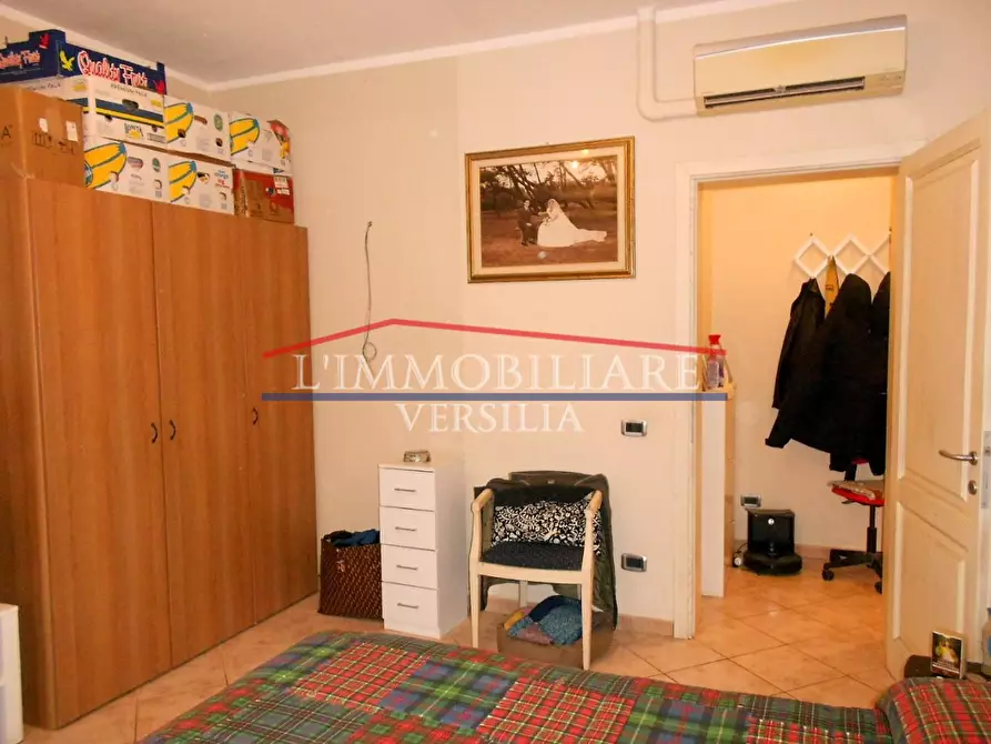 Immagine 29 di Porzione di casa in vendita  a Massa