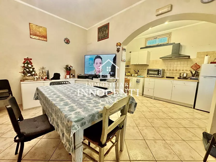 Immagine 14 di Casa bifamiliare in vendita  a Massa