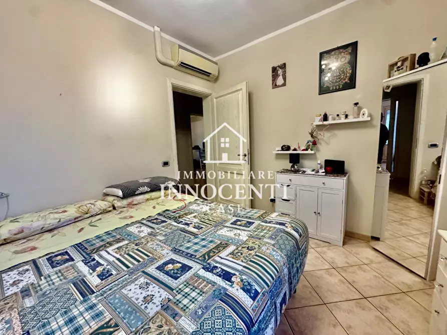 Immagine 23 di Casa bifamiliare in vendita  a Massa