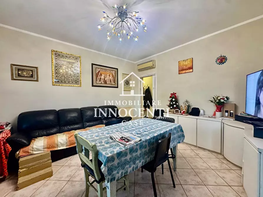 Immagine 12 di Casa bifamiliare in vendita  a Massa