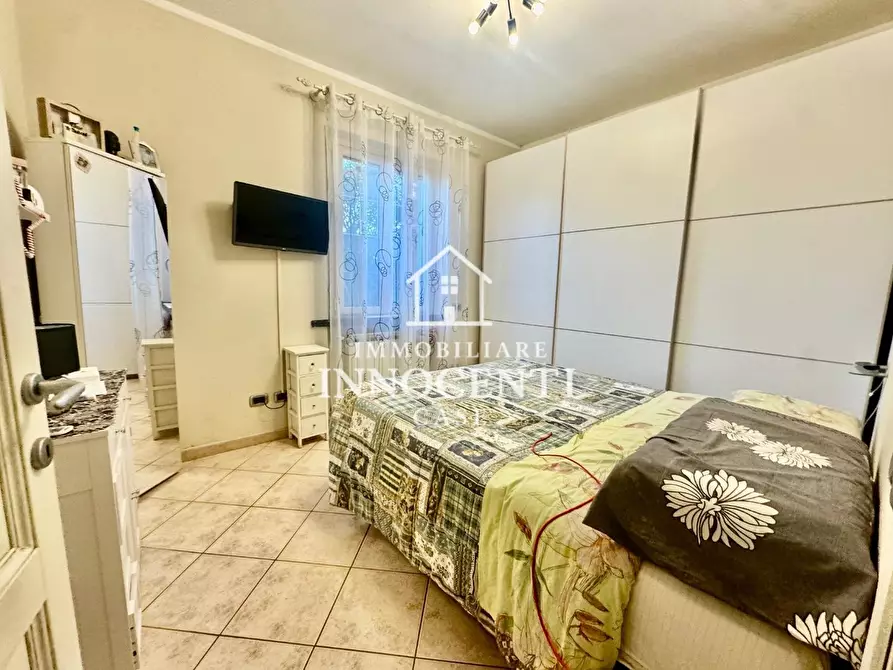 Immagine 21 di Casa bifamiliare in vendita  a Massa