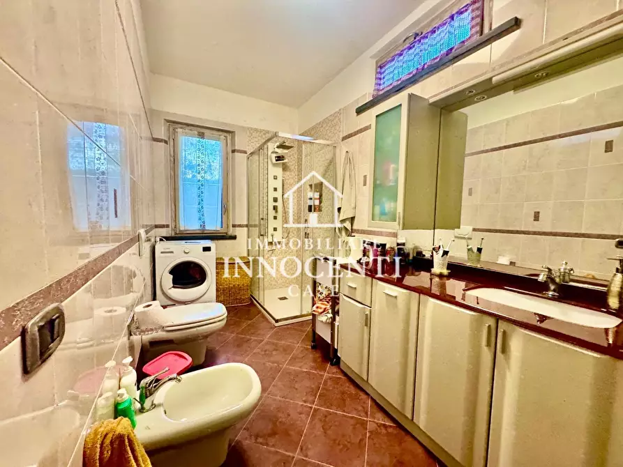 Immagine 24 di Casa bifamiliare in vendita  a Massa